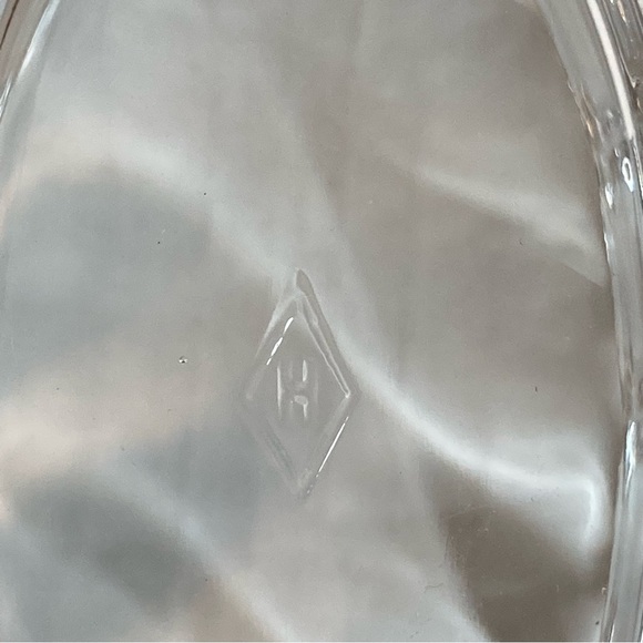 Vintage Heisey sugar bowl and creamer - Picture 13 of 14